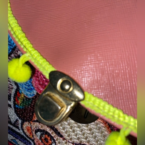 FRIEDA KAHLO Colorful Inspired Backpack Handbag Raffia Material Vegan Leather - Picture 5 of 6